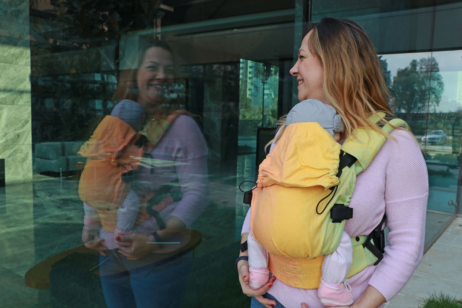 Neko Switch Baby Size Carrier  под наем